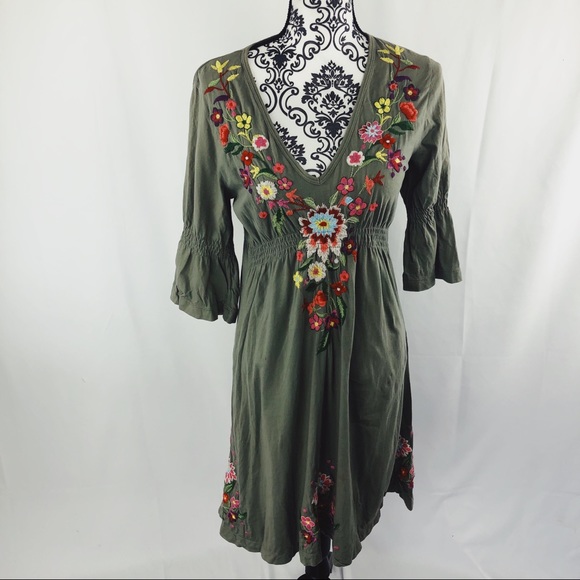 Johnny Was Dresses & Skirts - Johnny Was LA Floral Embroidered Fit & Flare Dress